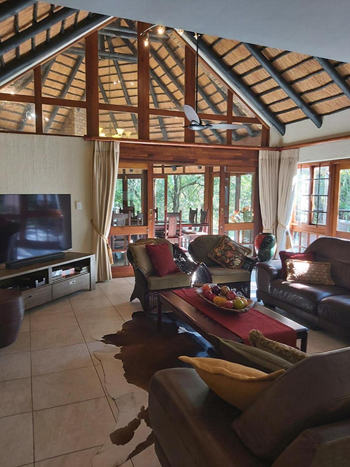 Dreamy 3 Bedroom Villa On The Edge Of The Sabie River In Kruger Park Lodge Хейзивю Екстериор снимка